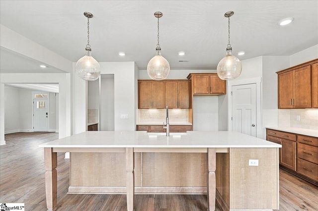 130 Mossend Street, Woodruff, SC 29388