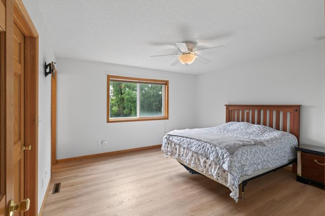 3719 Reed Road, Saint Bonifacius, MN 55375