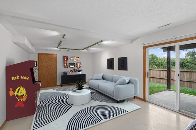 3719 Reed Road, Saint Bonifacius, MN 55375