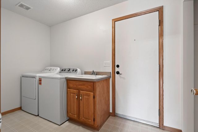 3719 Reed Road, Saint Bonifacius, MN 55375
