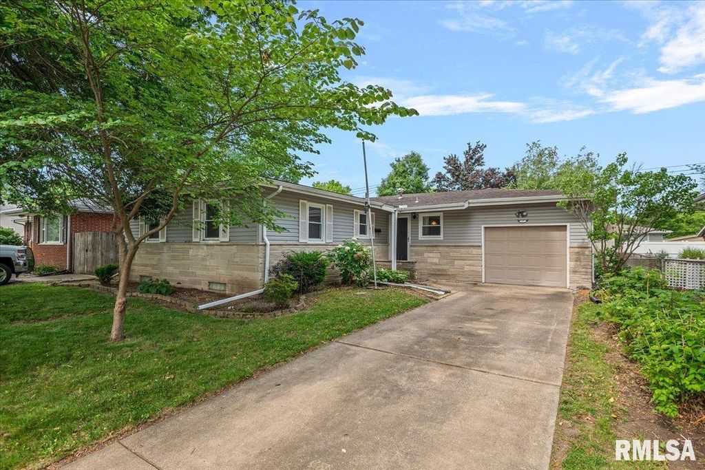 29 LONGBOW Lane, Springfield, IL 62704