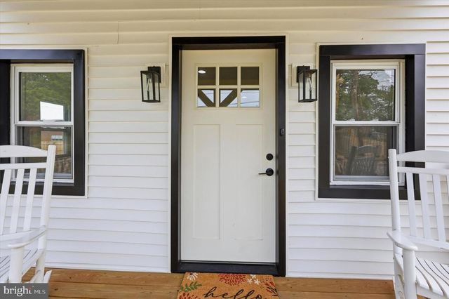 11 CHERRY ST, Pedricktown, NJ 08067