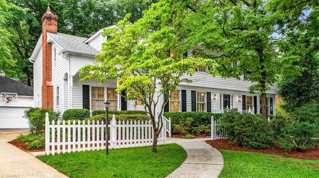 903 Fairgreen Road, Greensboro, NC 27410