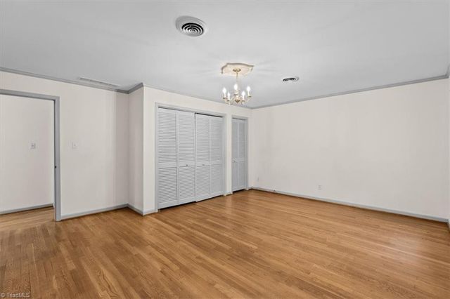 903 Fairgreen Road, Greensboro, NC 27410