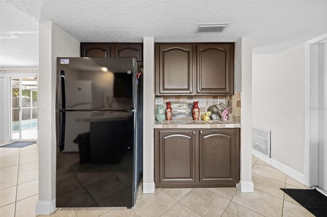 9131 HUNT CLUB LANE, Port Richey, FL 34668