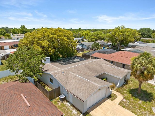 9131 HUNT CLUB LANE, Port Richey, FL 34668
