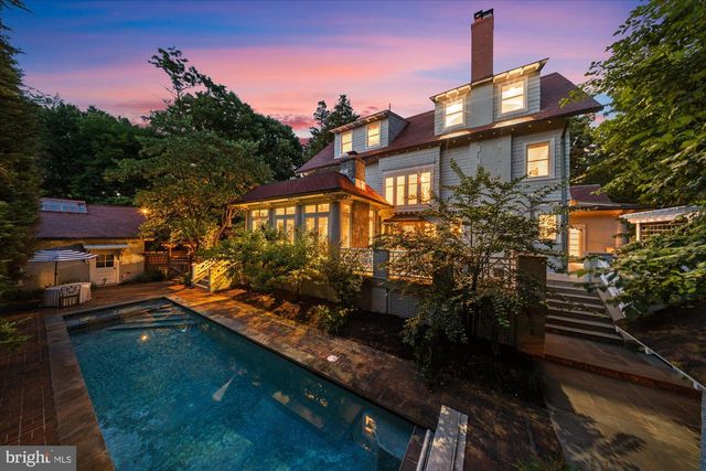 5 CHEVY CHASE CIR, Chevy Chase, MD 20815