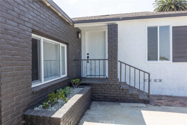 1342 W Magnolia Street, Compton, CA 90220
