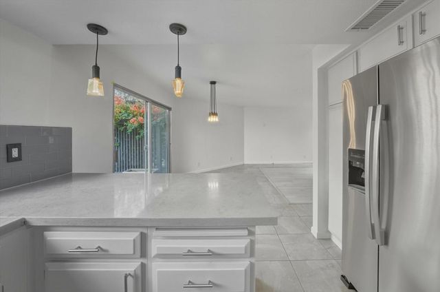 1470 S Camino Real, Palm Springs, CA 92264