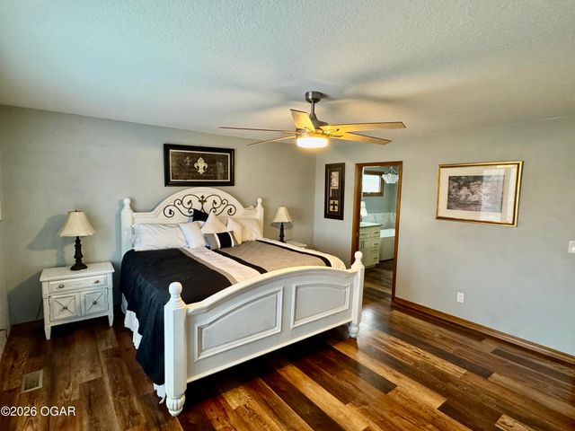 4410 Belmont Drive, Joplin, MO 64804