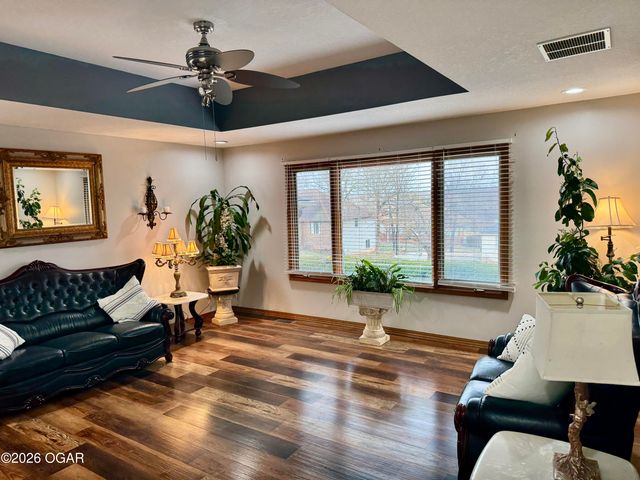 4410 Belmont Drive, Joplin, MO 64804