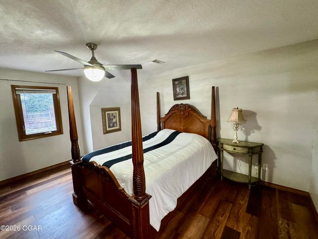 4410 Belmont Drive, Joplin, MO 64804