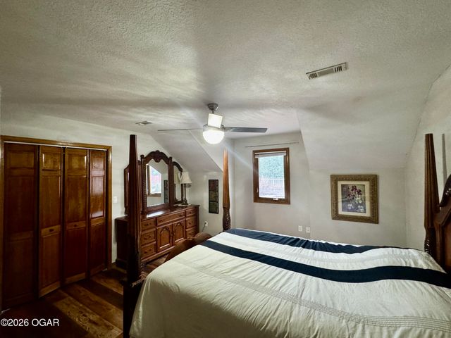 4410 Belmont Drive, Joplin, MO 64804