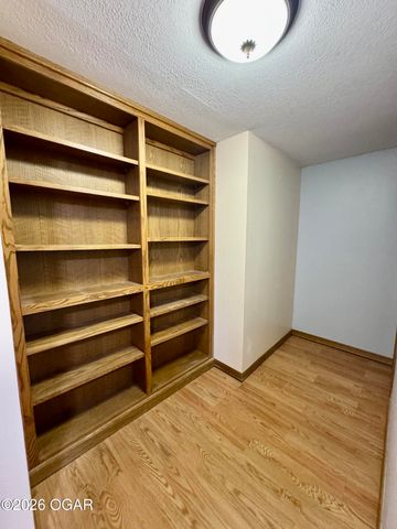 4410 Belmont Drive, Joplin, MO 64804