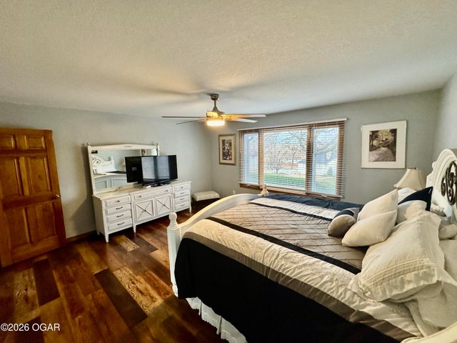 4410 Belmont Drive, Joplin, MO 64804