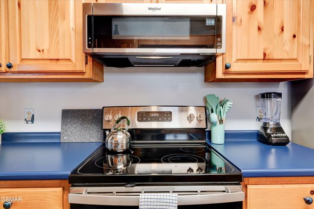 1001 Sunrise Boulevard, Sevierville, TN 37862