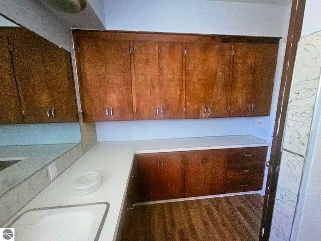 5640 W Houghton Lake Road, Lake City, MI 49651