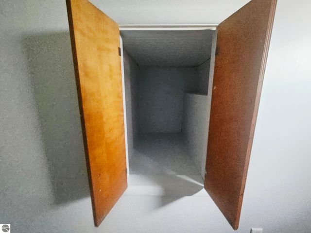 5640 W Houghton Lake Road, Lake City, MI 49651