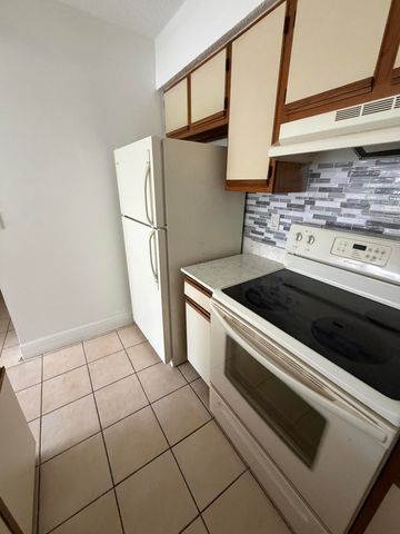 1285 SW 46th Avenue 2709, Pompano Beach, FL 33069