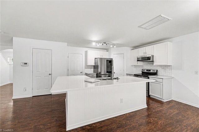 6739 Maize Drive, High Point, NC 27265