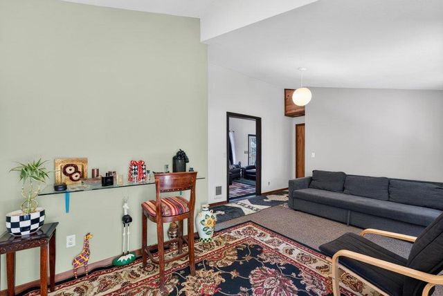12040 Madrone Avenue, Felton, CA 95018