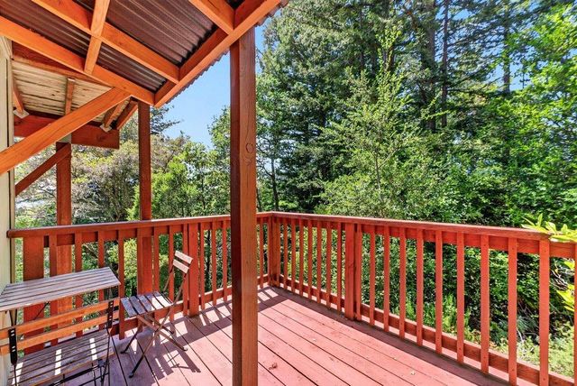12040 Madrone Avenue, Felton, CA 95018