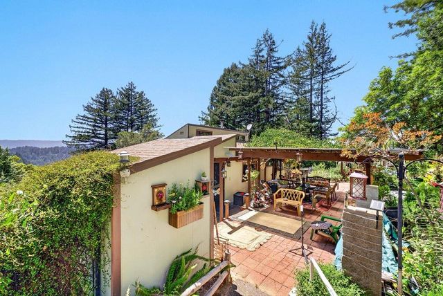 12040 Madrone Avenue, Felton, CA 95018