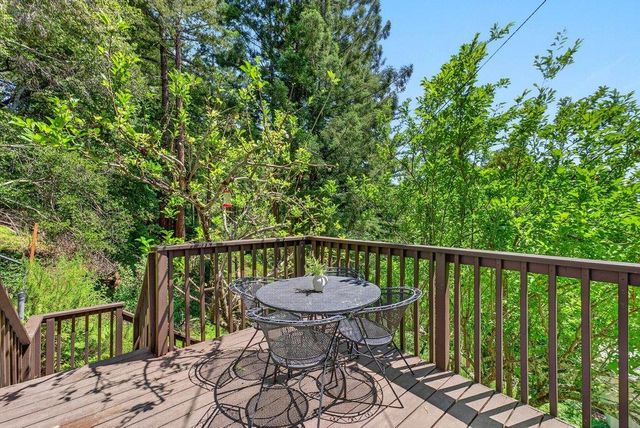 12040 Madrone Avenue, Felton, CA 95018
