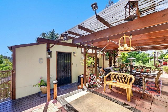 12040 Madrone Avenue, Felton, CA 95018