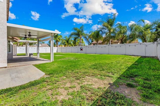 25471 Lacebark Drive, Murrieta, CA 92563