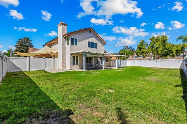 25471 Lacebark Drive, Murrieta, CA 92563