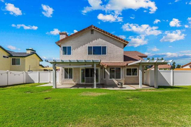 25471 Lacebark Drive, Murrieta, CA 92563