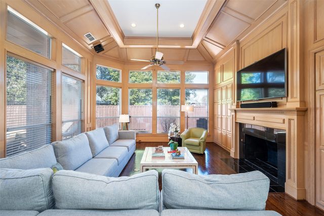 6631 Meadow Road, Dallas, TX 75230