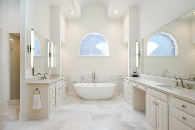 6631 Meadow Road, Dallas, TX 75230