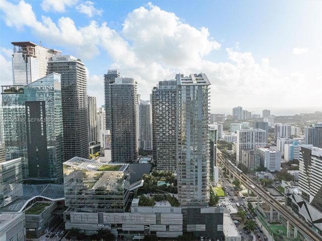 88 SW 7th St 2709, Miami, FL 33130