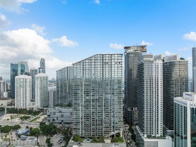 88 SW 7th St 2709, Miami, FL 33130