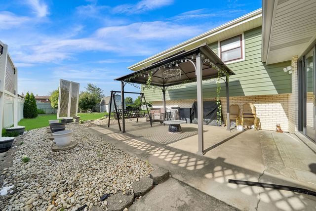 6528 157th Street, Oak Forest, IL 60452