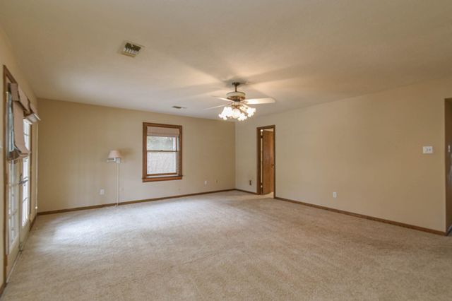 623 Fox Hollow Lane, Pasadena, TX 77504