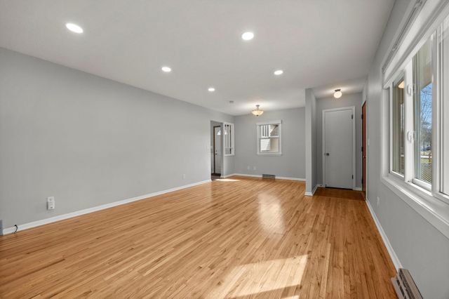 9917 Pillsbury Avenue S, Bloomington, MN 55420