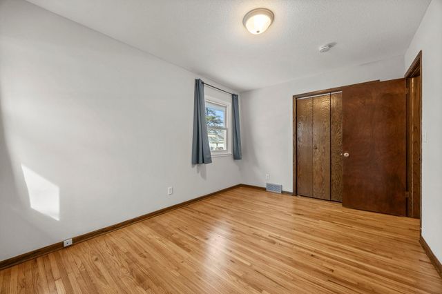 9917 Pillsbury Avenue S, Bloomington, MN 55420