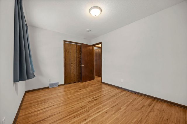 9917 Pillsbury Avenue S, Bloomington, MN 55420