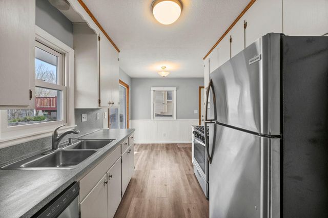 9917 Pillsbury Avenue S, Bloomington, MN 55420