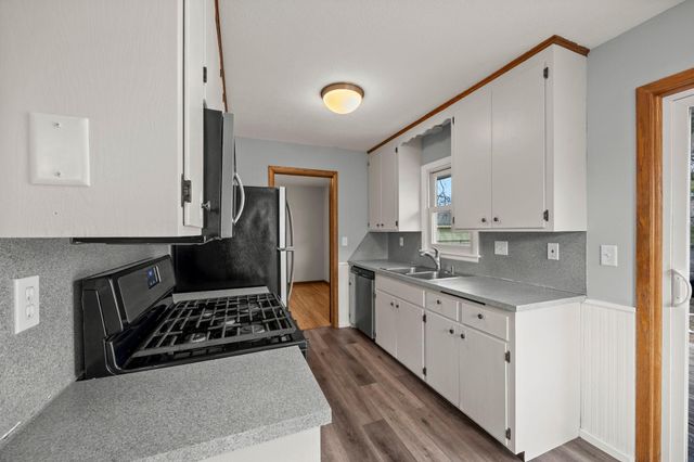 9917 Pillsbury Avenue S, Bloomington, MN 55420