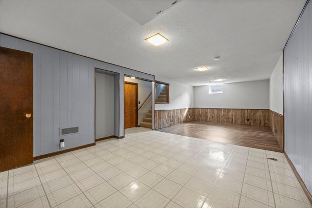 9917 Pillsbury Avenue S, Bloomington, MN 55420