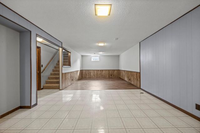 9917 Pillsbury Avenue S, Bloomington, MN 55420