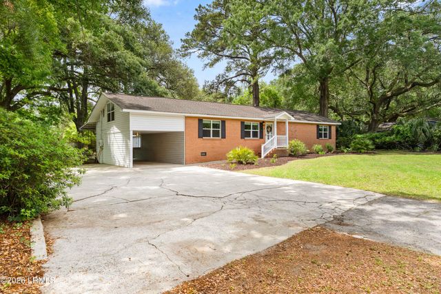2306 Langhorne Drive, Beaufort, SC 29902