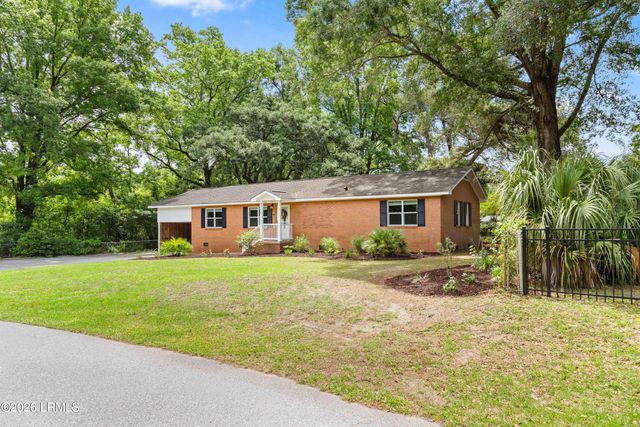 2306 Langhorne Drive, Beaufort, SC 29902