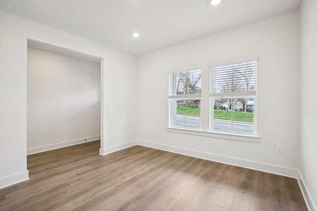 116 Vanguard Drive, La Vergne, TN 37086