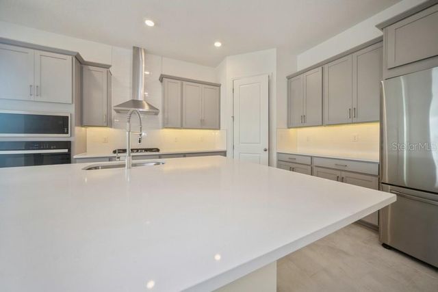 16029 VOLTERRA POINT, Montverde, FL 34756