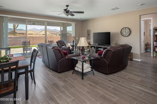 4552 W Tortolita View Circle, Marana, AZ 85658